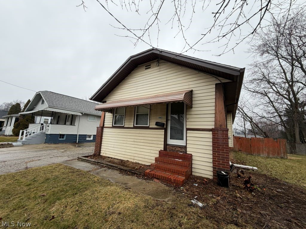 845 Concord Avenue Akron OH 44306