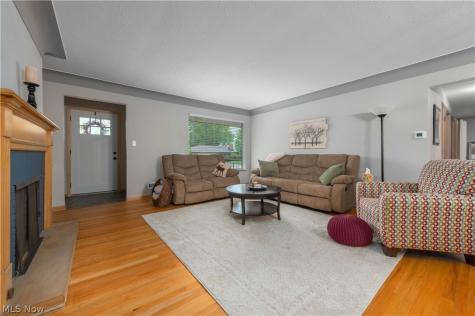 14666 Robert Drive Middleburg Heights OH 44130