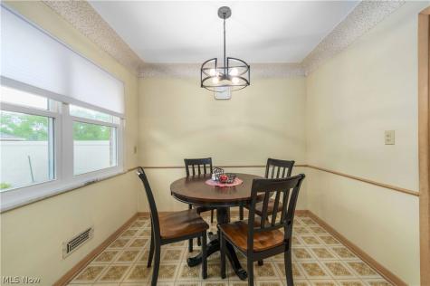 14666 Robert Drive Middleburg Heights OH 44130