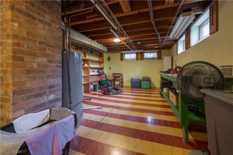 14666 Robert Drive Middleburg Heights OH 44130