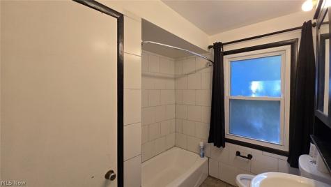 12387 W Sprague Road North Royalton OH 44133