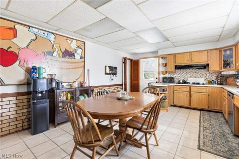 4747 Southwood Drive Brooklyn OH 44144