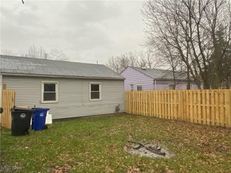 4412 E 144th Street Cleveland OH 44128