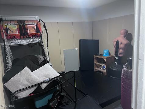 4412 E 144th Street Cleveland OH 44128