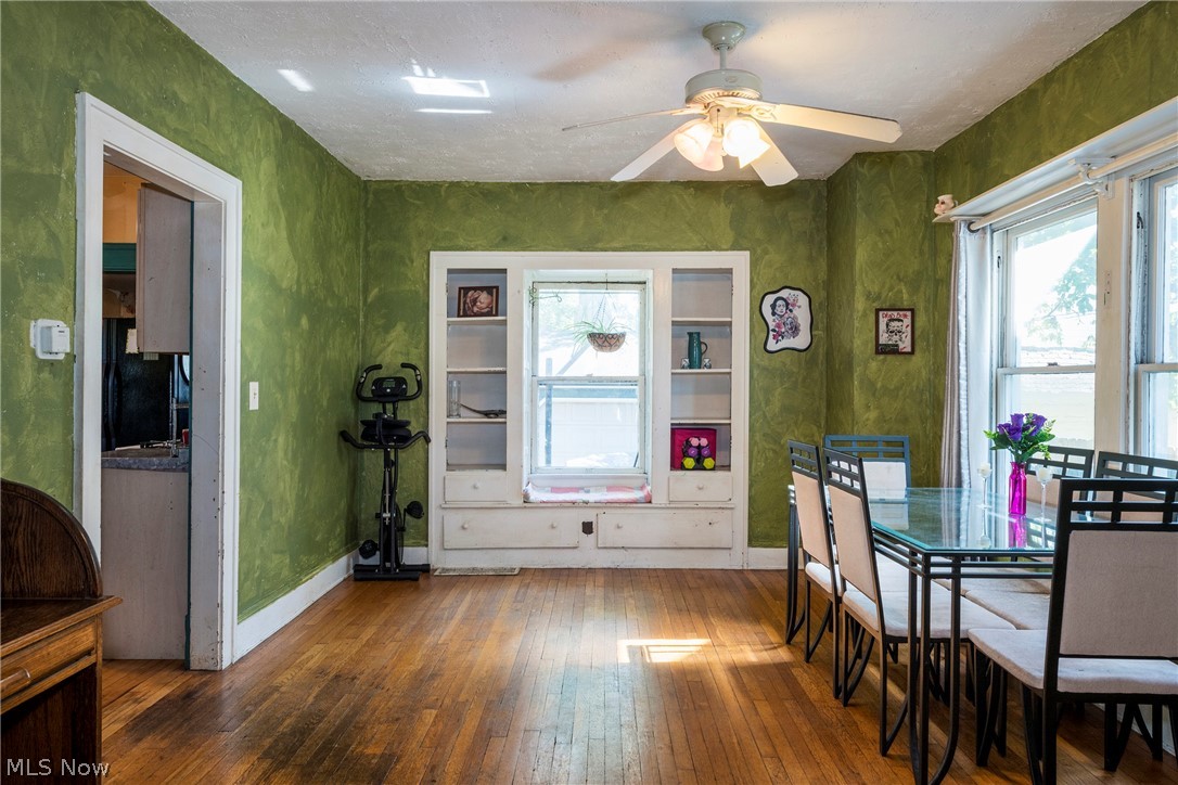 1333 Nicholson Avenue Lakewood OH 44107
