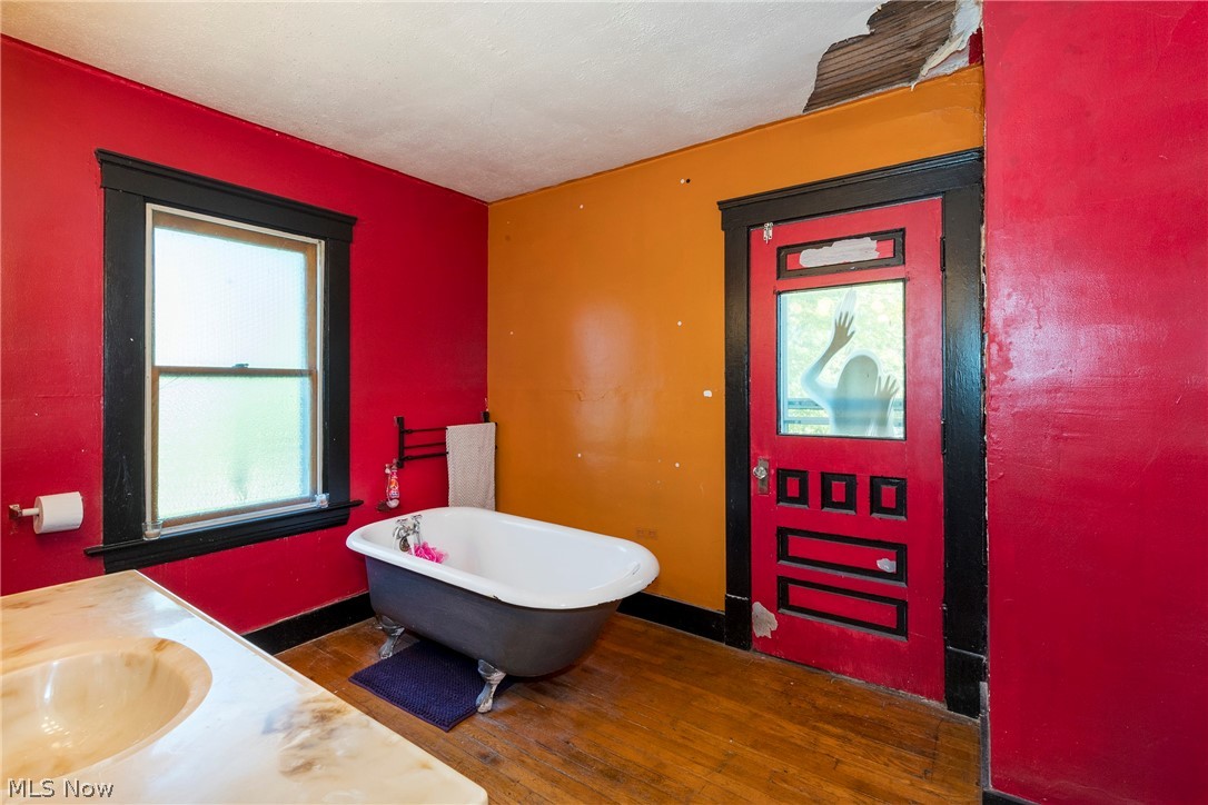 1333 Nicholson Avenue Lakewood OH 44107