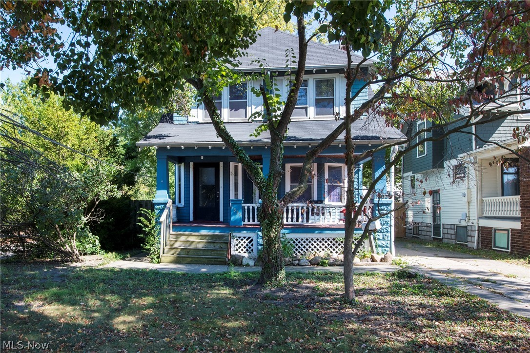 1333 Nicholson Avenue Lakewood OH 44107