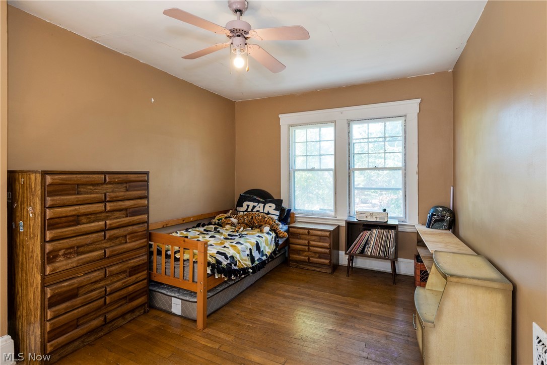 1333 Nicholson Avenue Lakewood OH 44107
