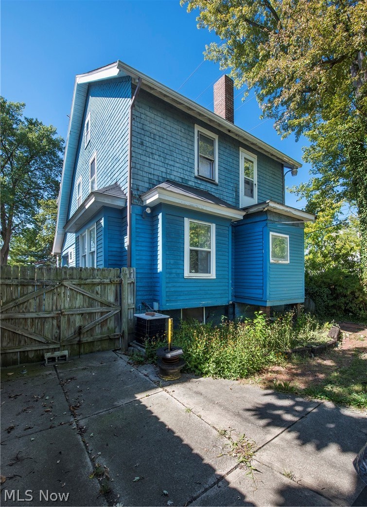 1333 Nicholson Avenue Lakewood OH 44107