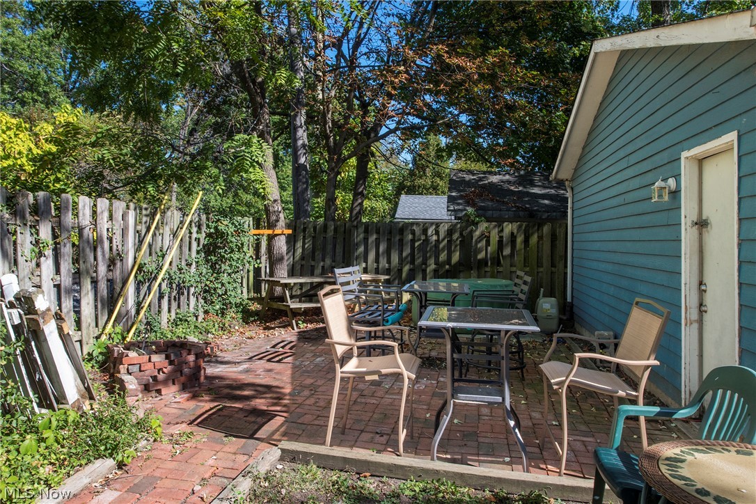 1333 Nicholson Avenue Lakewood OH 44107