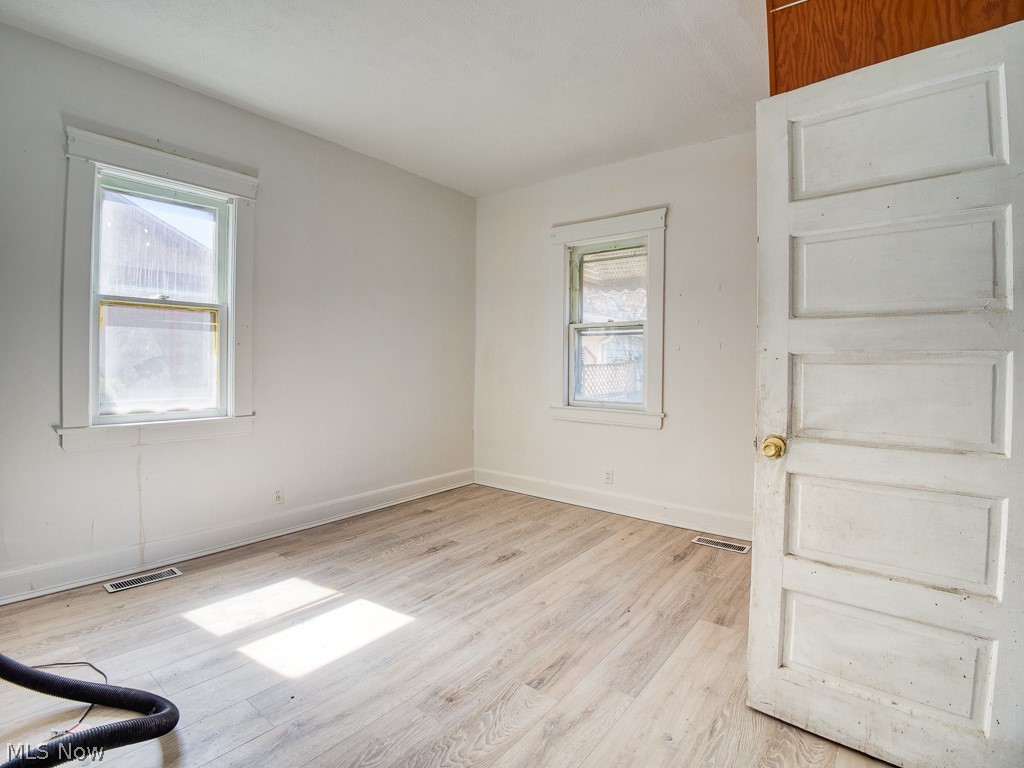 1622 Winchester Avenue Lakewood OH 44107