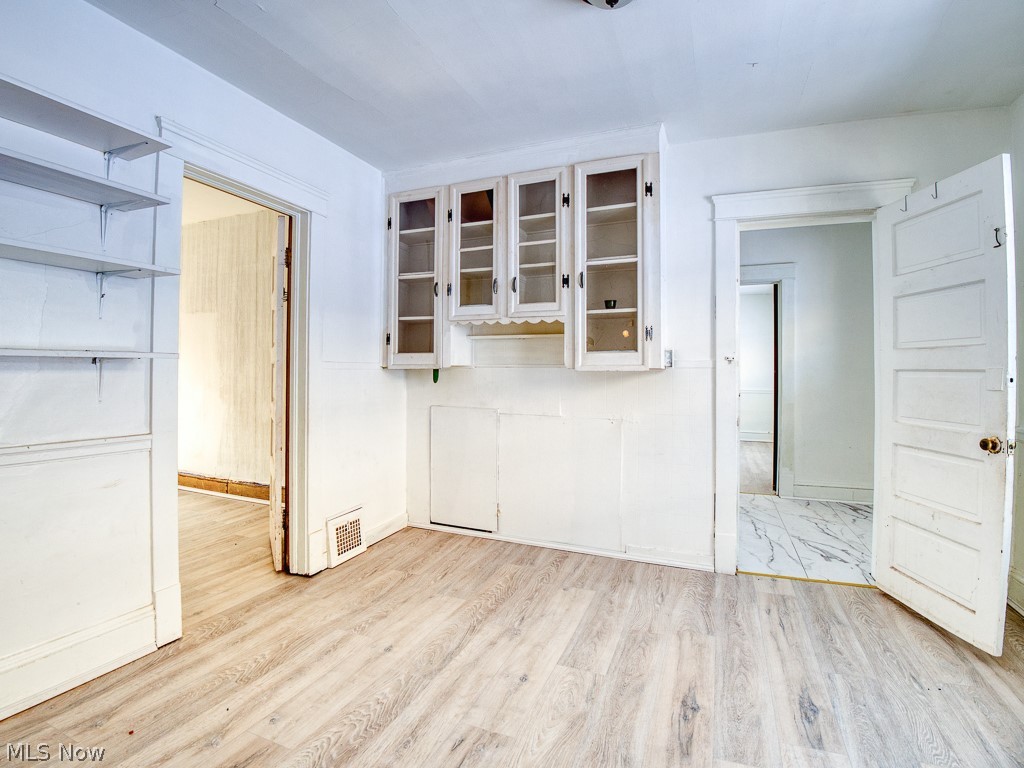 1622 Winchester Avenue Lakewood OH 44107