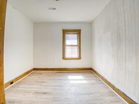 1622 Winchester Avenue Lakewood OH 44107