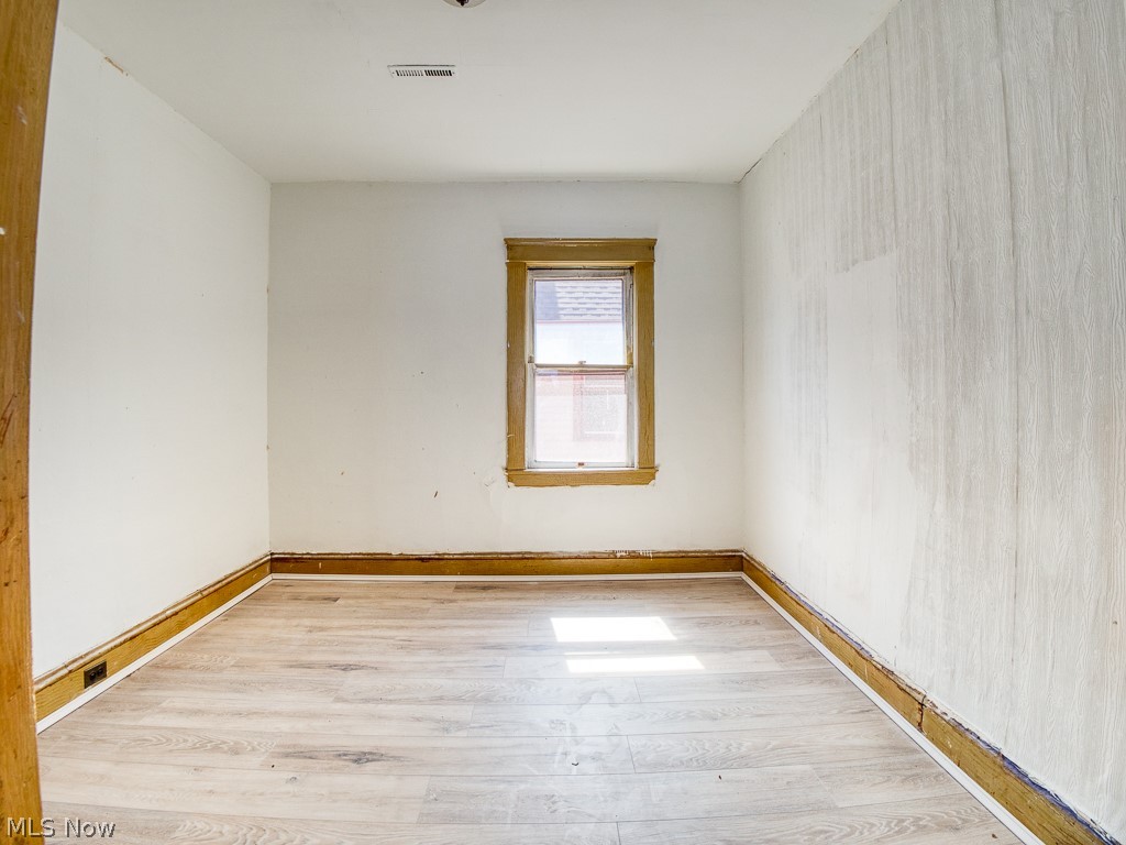 1622 Winchester Avenue Lakewood OH 44107