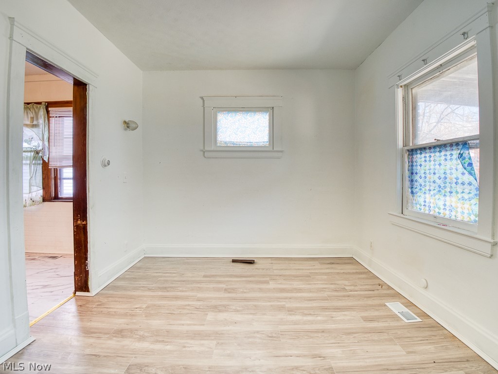 1622 Winchester Avenue Lakewood OH 44107