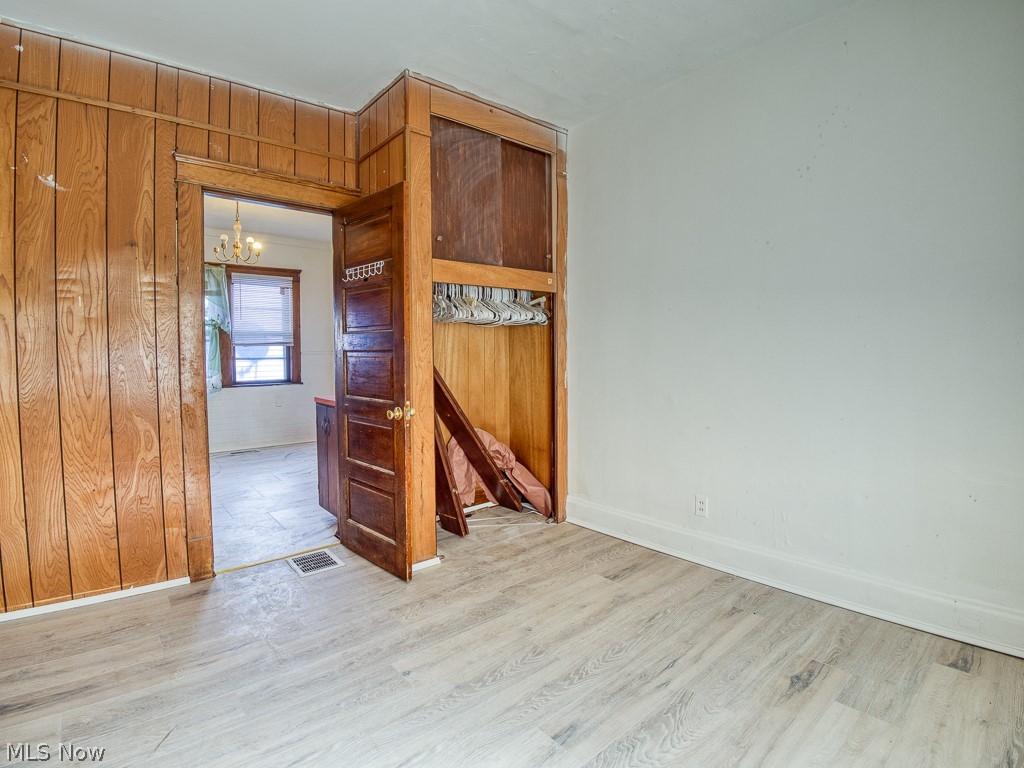 1622 Winchester Avenue Lakewood OH 44107