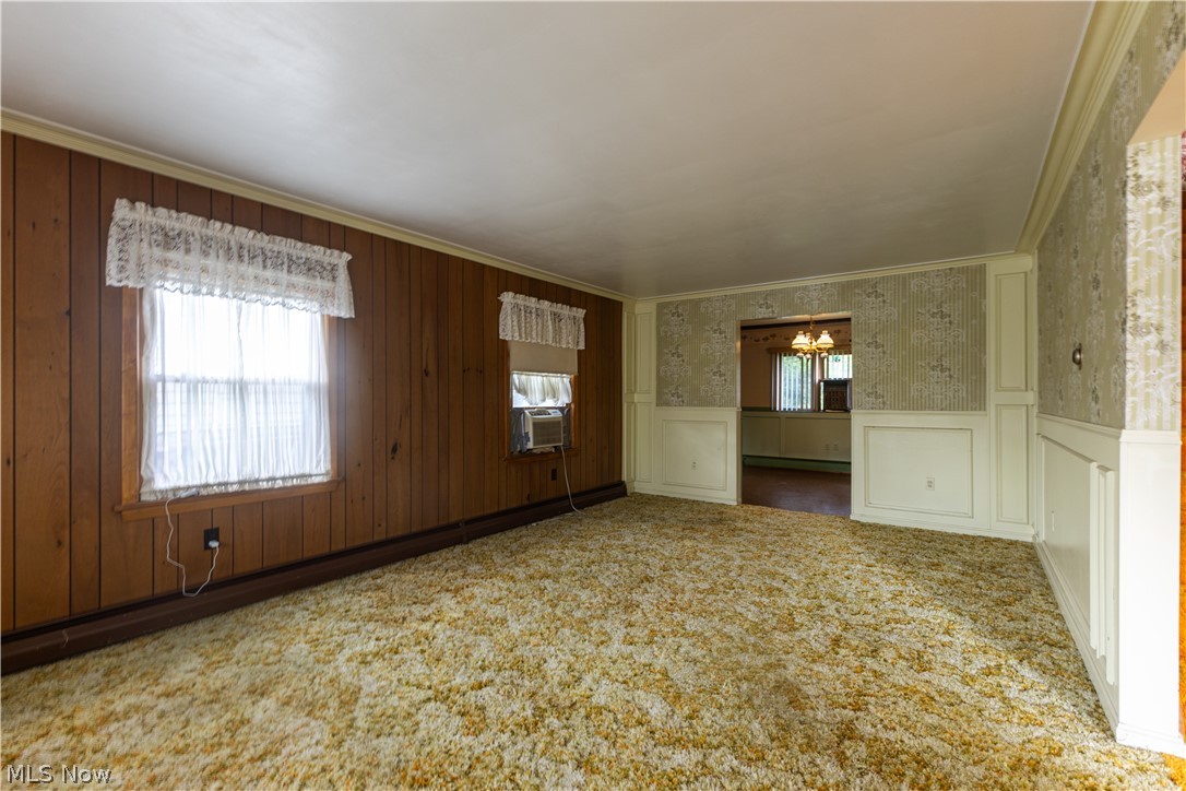 608 Peffer Street Niles OH 44446