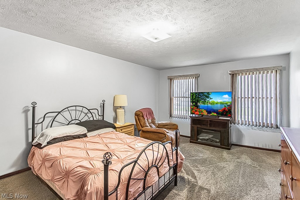 900 Mcarthur Drive Girard OH 44420