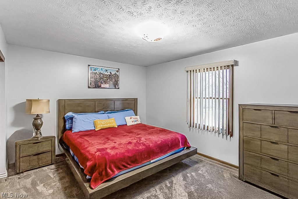900 Mcarthur Drive Girard OH 44420