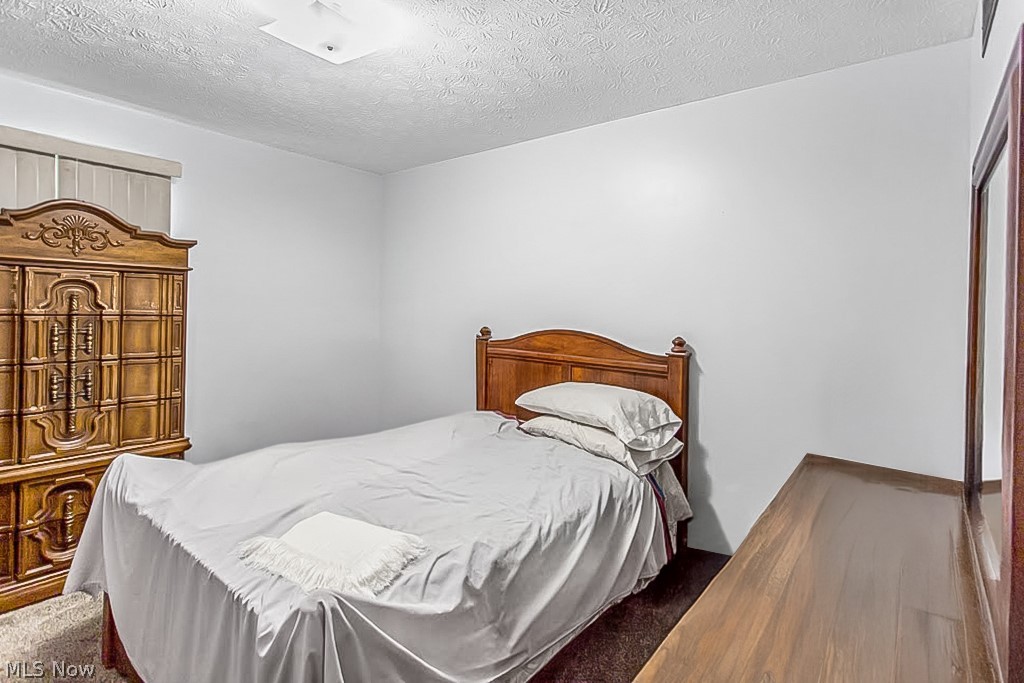 900 Mcarthur Drive Girard OH 44420