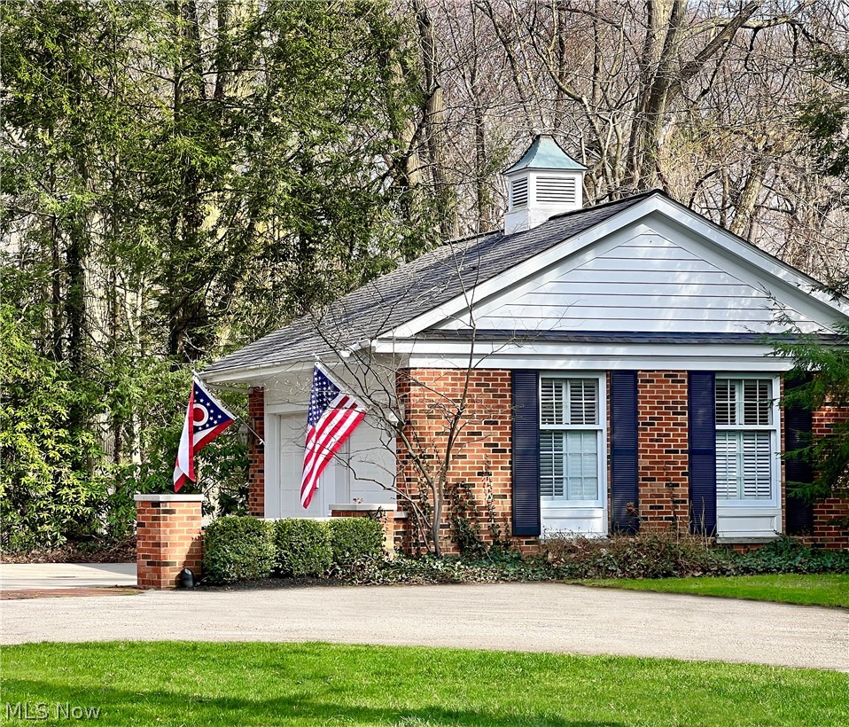9675 Rollin Road Waite Hill OH 44094