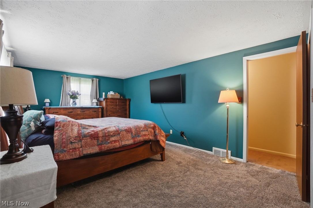 1876 Laurel Drive Twinsburg OH 44087