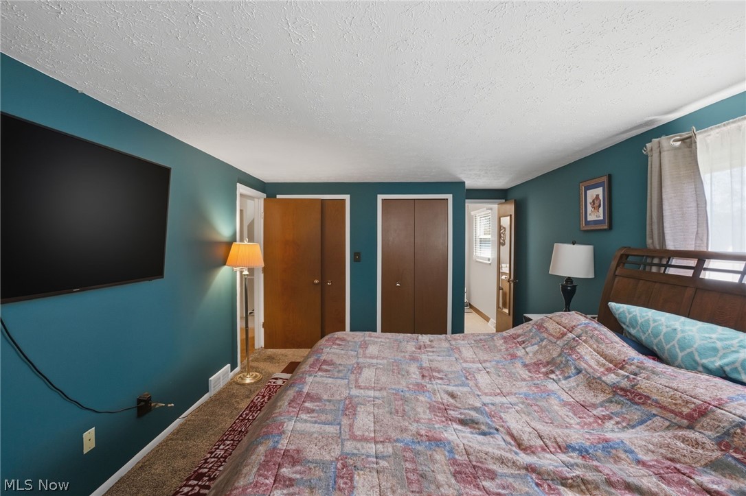 1876 Laurel Drive Twinsburg OH 44087