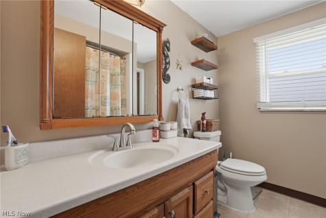 1876 Laurel Drive Twinsburg OH 44087