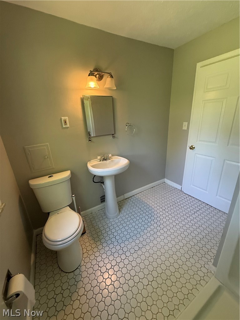 1707 Rushton Road South Euclid OH 44121