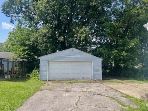 912 S Hawkins Avenue Akron OH 44320