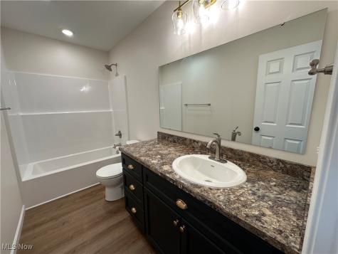 966 Bonnie Brae Avenue Youngstown OH 44511