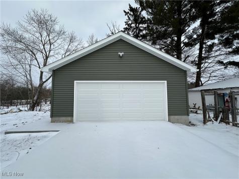 966 Bonnie Brae Avenue Youngstown OH 44511