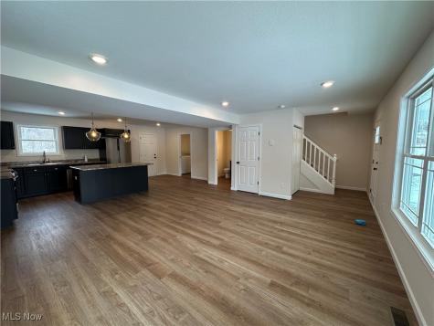 966 Bonnie Brae Avenue Youngstown OH 44511