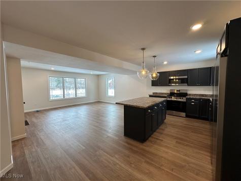 966 Bonnie Brae Avenue Youngstown OH 44511