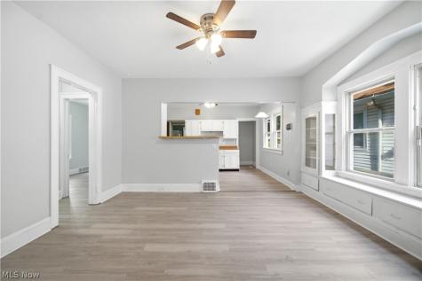 4090 E 80th Street Cleveland OH 44105