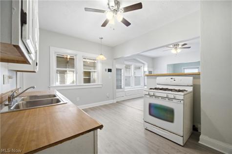 4090 E 80th Street Cleveland OH 44105