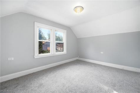 4090 E 80th Street Cleveland OH 44105