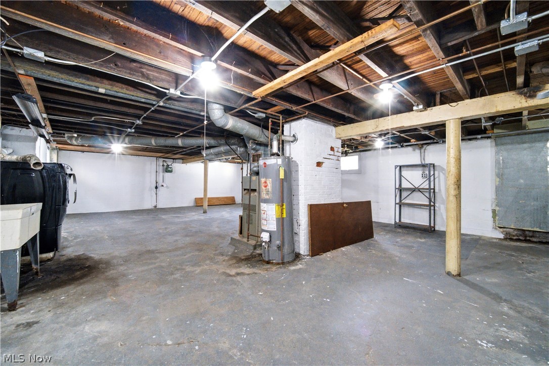4090 E 80th Street Cleveland OH 44105