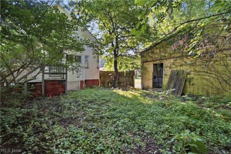 4090 E 80th Street Cleveland OH 44105