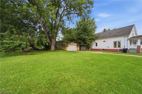 4090 E 80th Street Cleveland OH 44105