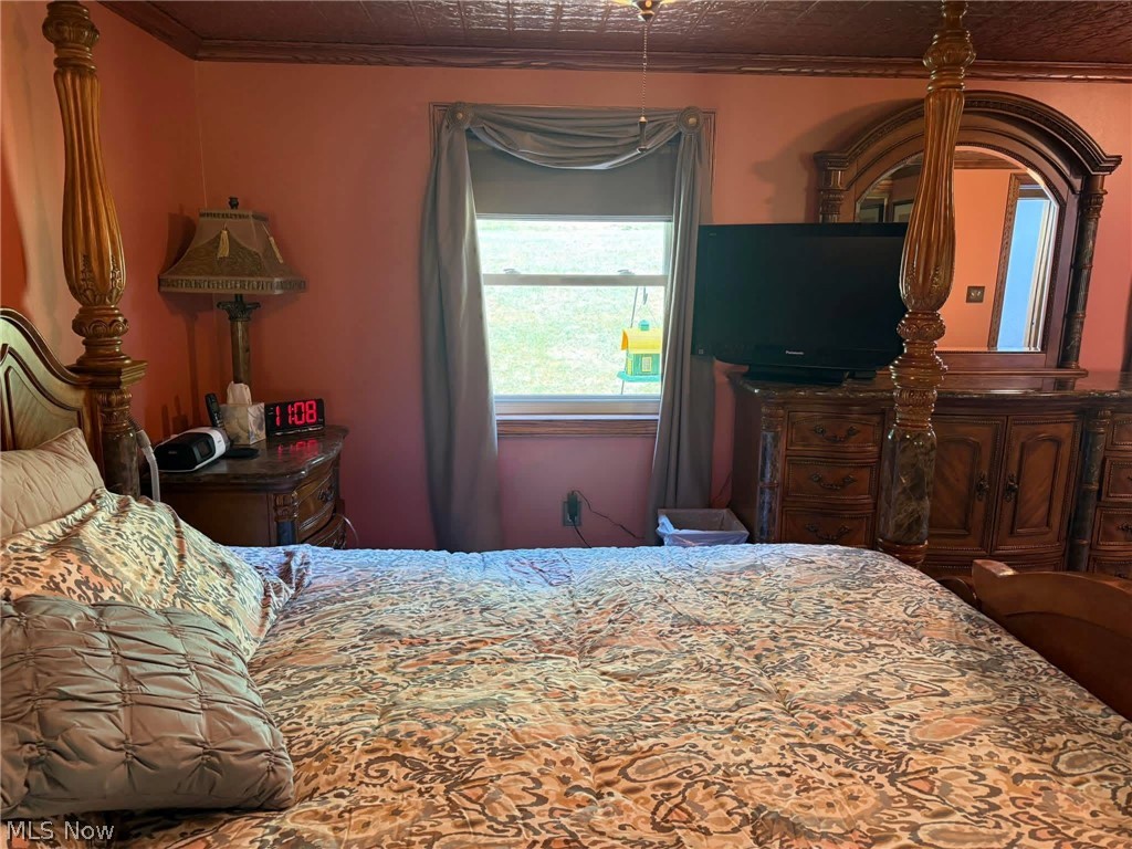 132 Valley Drive Richmond OH 43944
