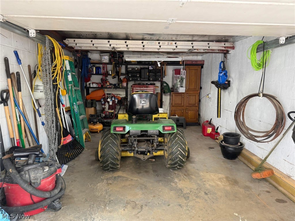 132 Valley Drive Richmond OH 43944