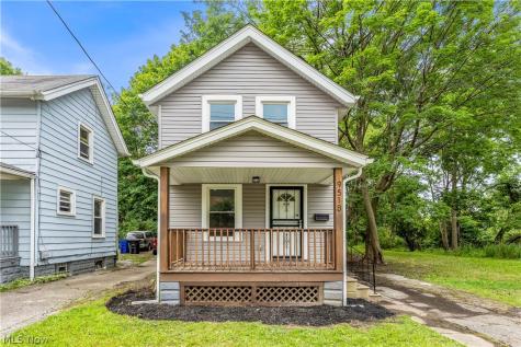 9518 Nelson Avenue Cleveland OH 44105