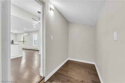 9518 Nelson Avenue Cleveland OH 44105