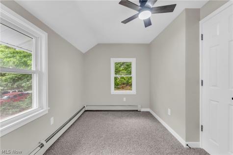 9518 Nelson Avenue Cleveland OH 44105