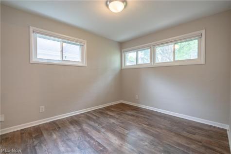 1151 Ruth Avenue Cuyahoga Falls OH 44221