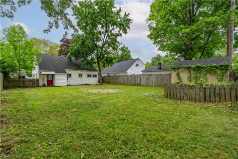 1151 Ruth Avenue Cuyahoga Falls OH 44221