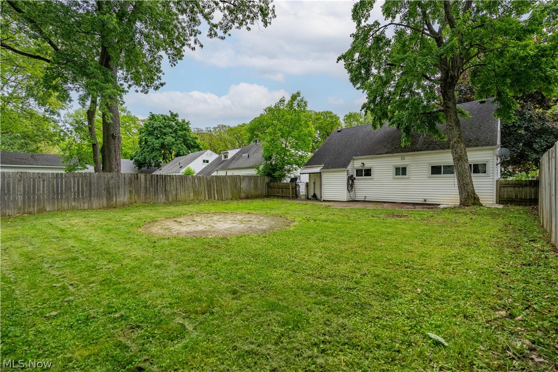1151 Ruth Avenue Cuyahoga Falls OH 44221