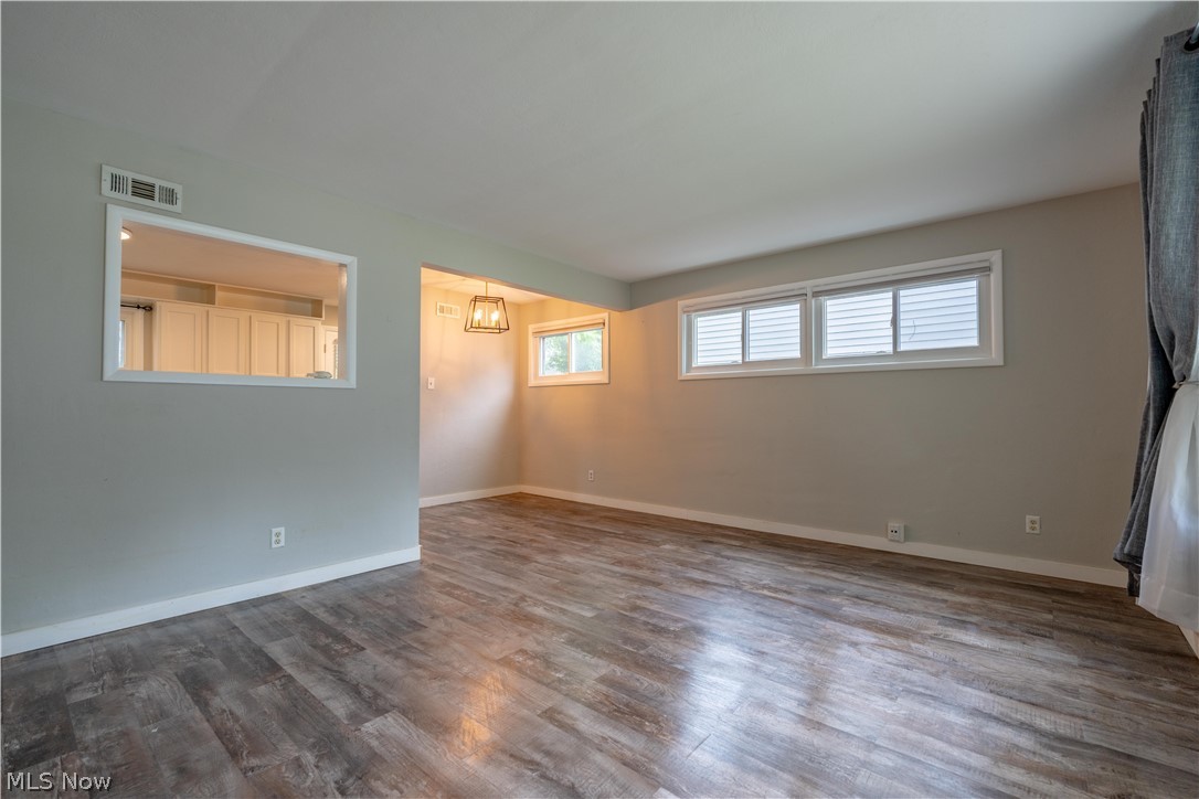 1151 Ruth Avenue Cuyahoga Falls OH 44221