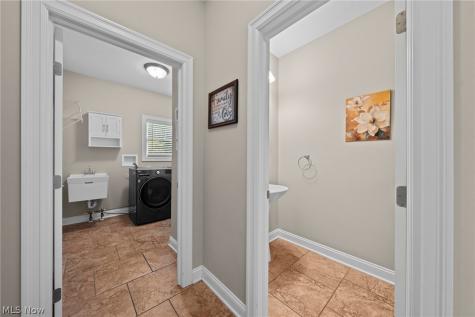 5158 Merrit Drive Sagamore Hills OH 44067